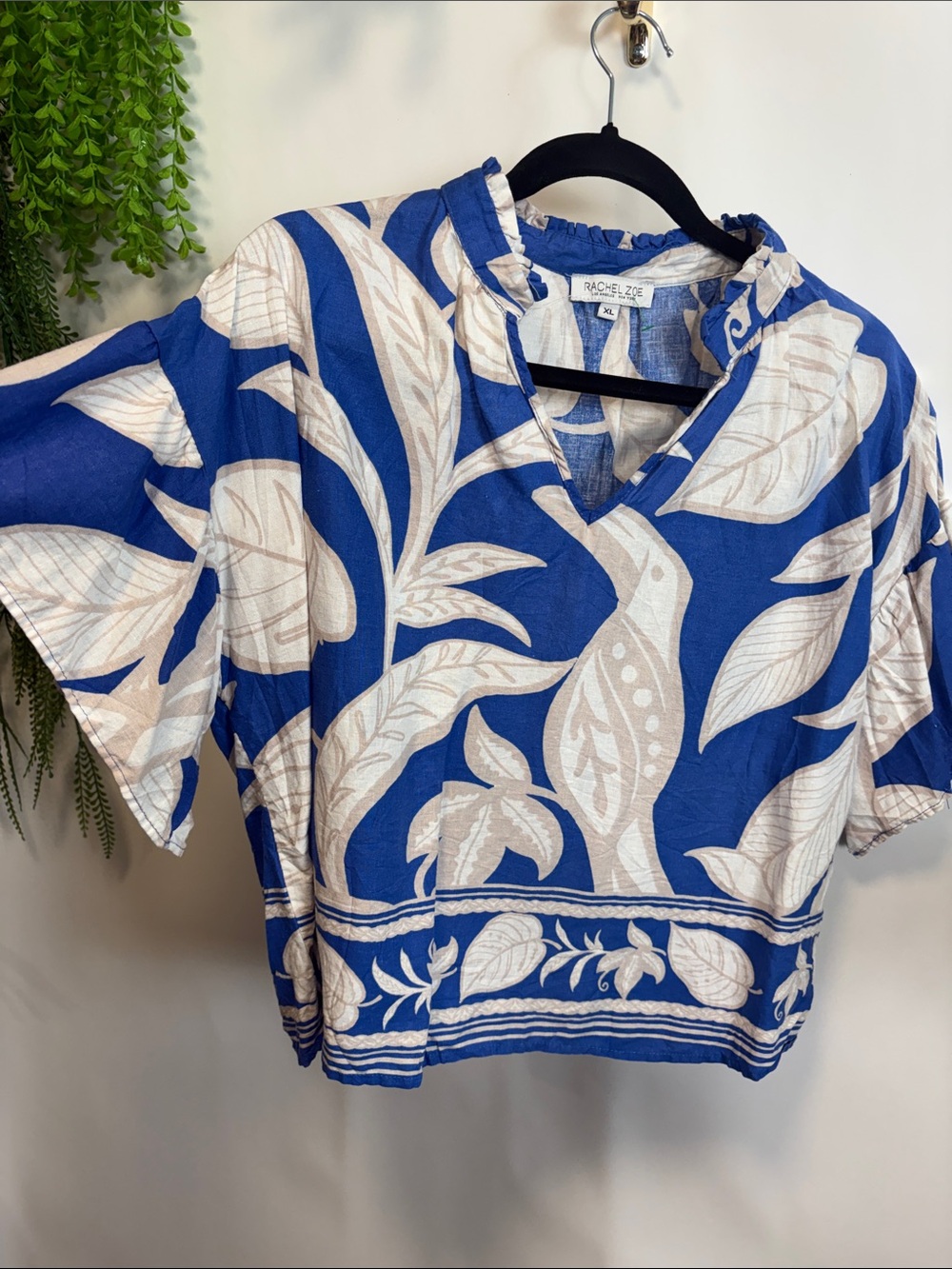 Rachel Zoe Royal Blue and Cream Tropical-Leaf Tunic Top